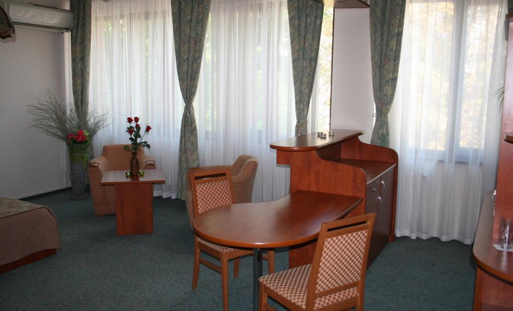 Hotel Nicol Plovdiv Exteriér fotografie